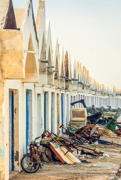 Illustration undesired - Image 2