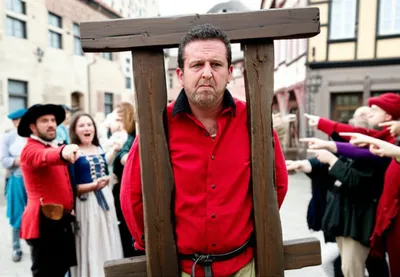 Illustration pilloried