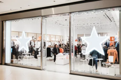 Illustration outlets - Image 1