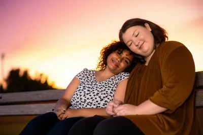 Illustration sisters - Image 1