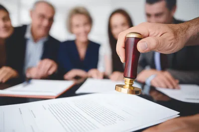 Illustration attests - Image 1