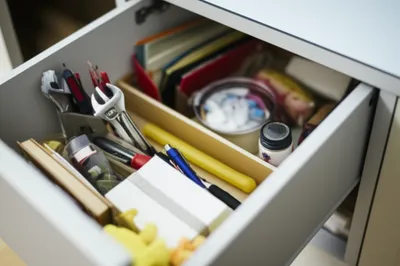 Illustration supply - Image 1