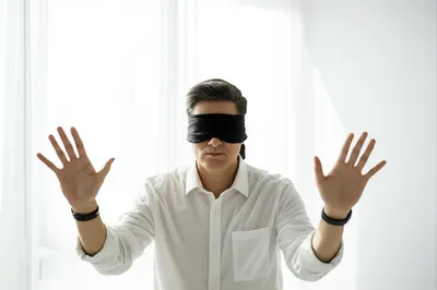 Illustration blindfolded