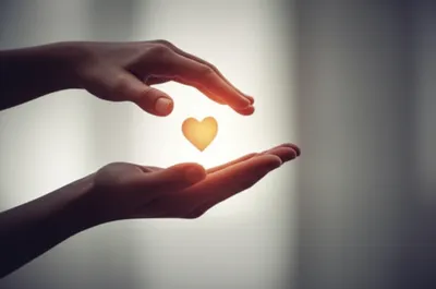 Illustration gift - Image 1