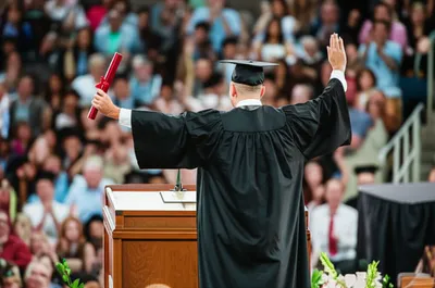 Illustration pronounce