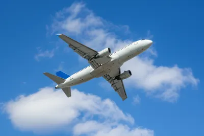 Illustration banked - Image 1