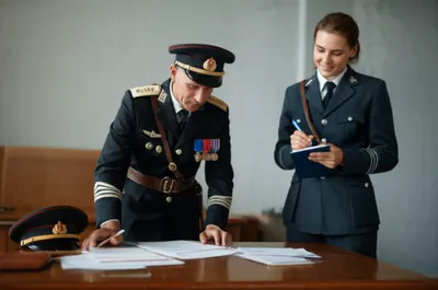 Illustration adjutant - Image 1