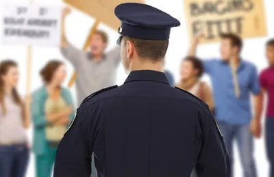 Illustration polices - Image 1