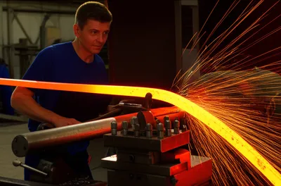 Illustration swings - Image 1