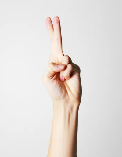 Illustration cross - Image 1