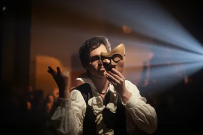 Illustration personated - Image 1