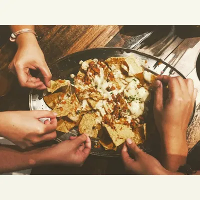Hình ảnh minh họa nachos - Ảnh 2