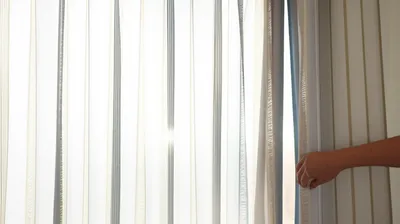 Illustration curtains - Image 1