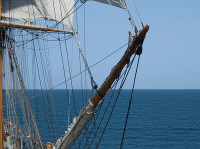 Illustration lift - Image 1