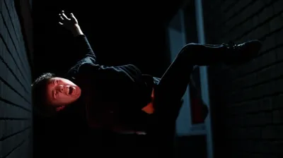 Illustration capped - Image 1