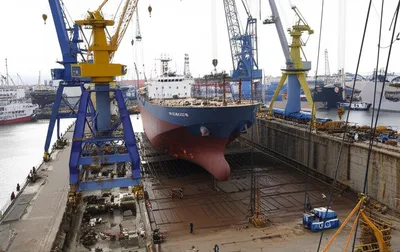 Illustration shipyard - Image 1