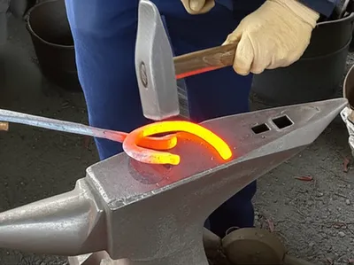 Illustration moulded - Image 1