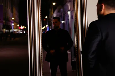 Illustration dressed - Image 1