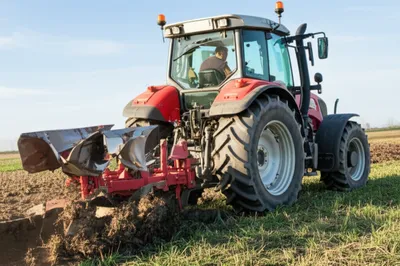 Illustration plows - Image 1