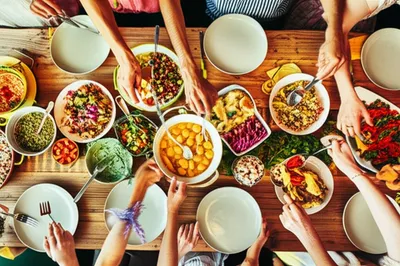 Illustration messes - Image 1