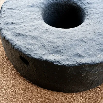 Illustration millstone