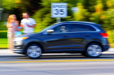 Illustration speeding - Image 1