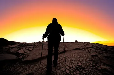 Illustration hiker - Image 1