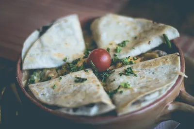Hình ảnh minh họa quesadilla - Ảnh 2