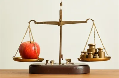 Illustration weighing - Image 1