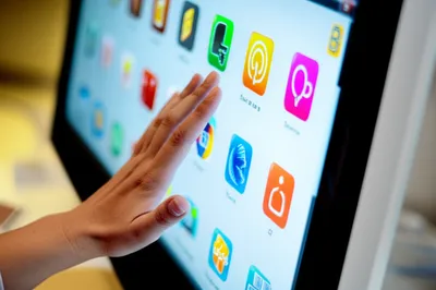 Illustration touchscreens