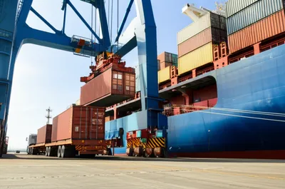 Illustration unload - Image 1