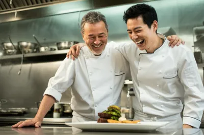 Illustration famously - Image 1