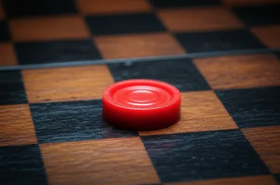 Illustration chequers - Image 1