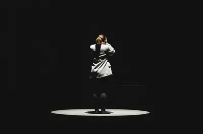 Illustration ashamed