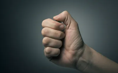 Illustration close - Image 1