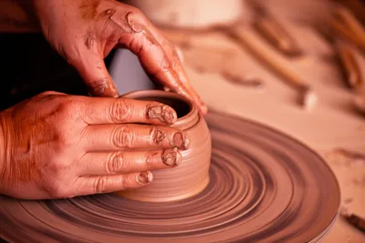 Illustration craftsperson