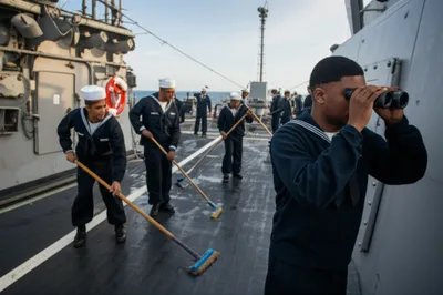 Illustration ratings - Image 1