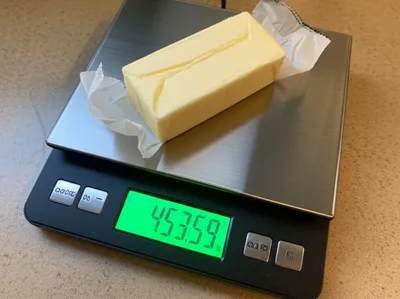 Illustration pounds - Image 1