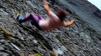 Illustration headlong