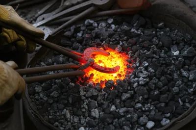 Illustration glow - Image 1