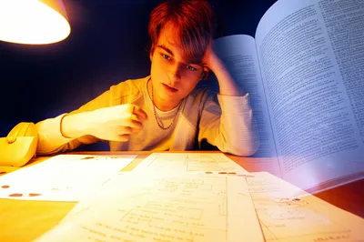 Illustration reviewing - Image 1