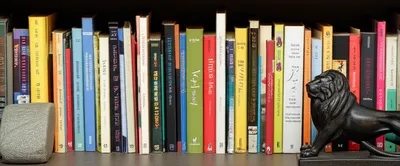 Illustration bookend - Image 1