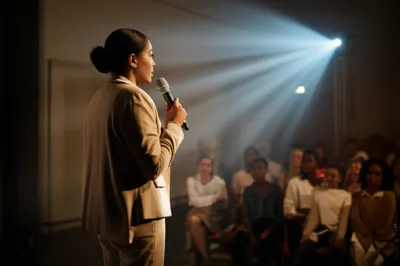 Illustration pitched - Image 1