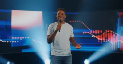 Illustration presenting - Image 1