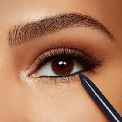 Illustration eyeliner - Image 2