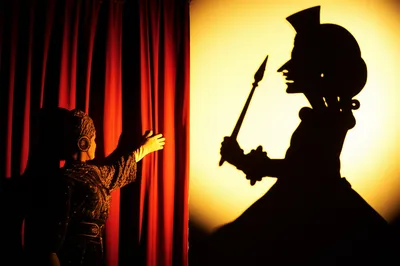 Illustration does - Image 1