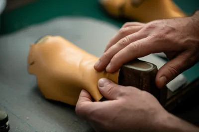 Illustration lasting - Image 1