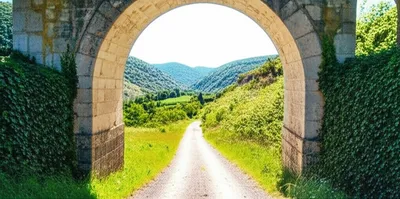 Illustration gates - Image 1