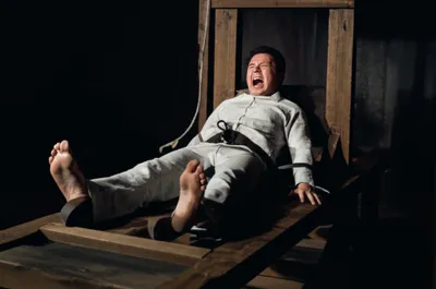 Illustration racked - Image 1