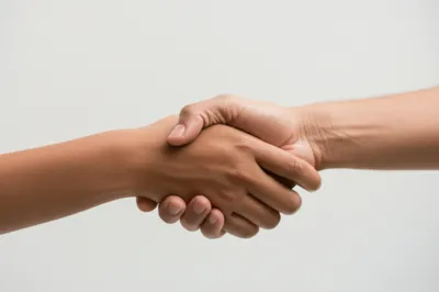 Illustration shaking - Image 1